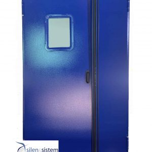 puerta acústica y cortafuegos de color azul